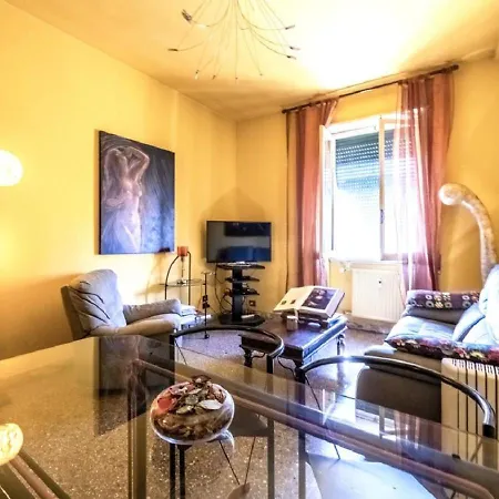 3 Locali Situato All'ottavo Piano Tatil Evi